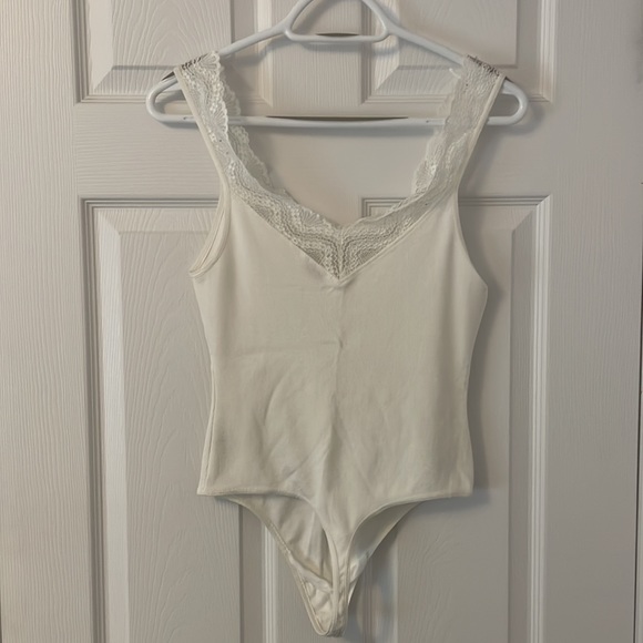 Little Moon Calanthe bodysuit - Picture 2 of 5
